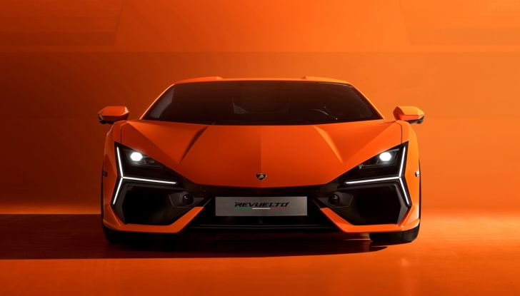 Lamborghini Revuelto: debutta la nuova supersportiva con V12 elettrificato - Foto 51 di 56