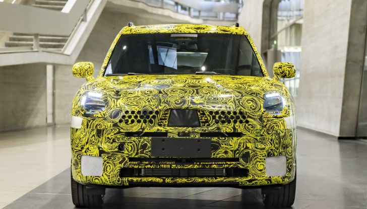 Mini Countryman: la nuova generazione elettrica verrà prodotta a Lipsia - Foto 26 di 36