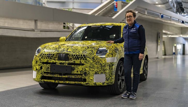 Mini Countryman: la nuova generazione elettrica verrà prodotta a Lipsia - Foto 6 di 36