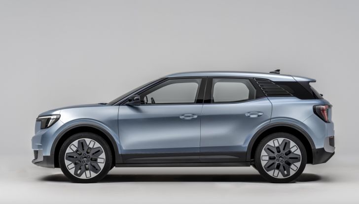Nuovo Ford Explorer elettrico: il SUV americano arriva in Europa come EV - Foto 28 di 38