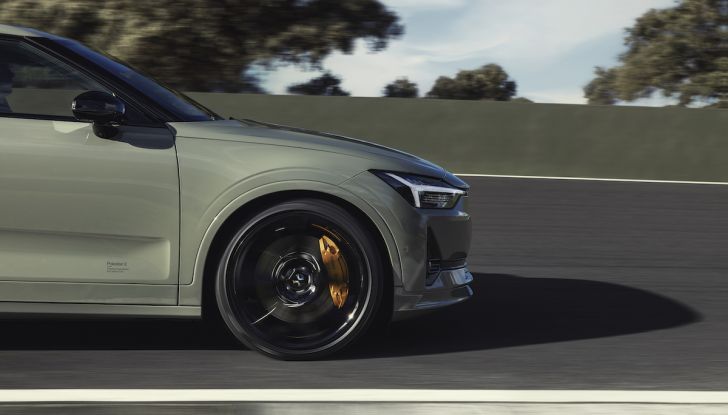 Polestar lancia l’edizione speciale Polestar 2 BST edition 230 - Foto 5 di 38