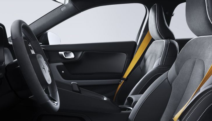 Polestar lancia l’edizione speciale Polestar 2 BST edition 230 - Foto 37 di 38