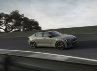 Polestar lancia l’edizione speciale Polestar 2 BST edition 230