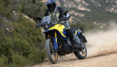 Suzuki V-Storm 800DE debutta nelle concessionarie con prezzi da 11.500 euro