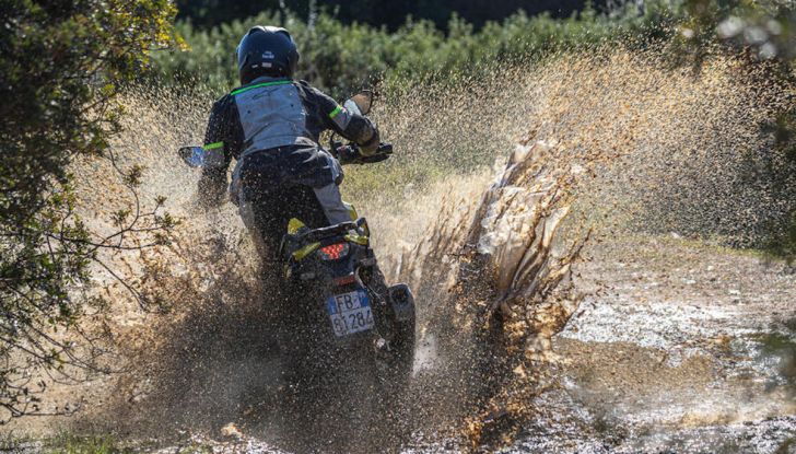 Suzuki V-Strom 800DE: per l’enduro e non solo - Foto 6 di 7