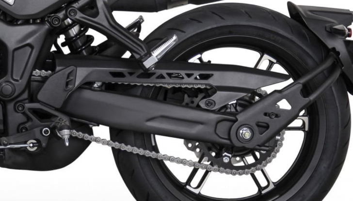 Voge Trofeo 350AC 2023: la piccola scrambler per tutti - Foto 10 di 16