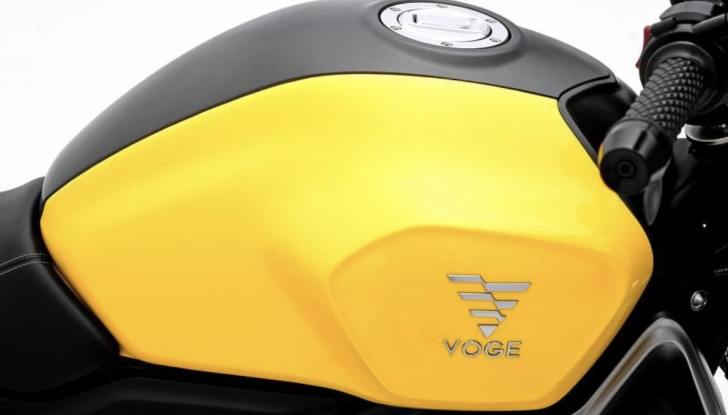 Voge Trofeo 350AC 2023: la piccola scrambler per tutti - Foto 8 di 16