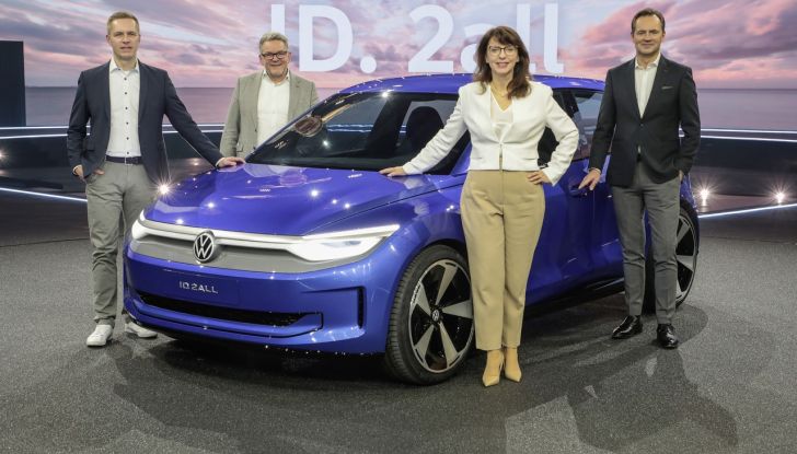 Volkswagen: ecco ID. 2all SUV, l’erede di T-Cross - Foto 9 di 29