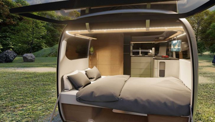 Il caravan intelligente è realtà: ecco il concept di Airstream e Studio Porsche - Foto 6 di 10