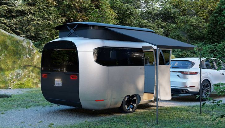 Il caravan intelligente è realtà: ecco il concept di Airstream e Studio Porsche - Foto 2 di 10