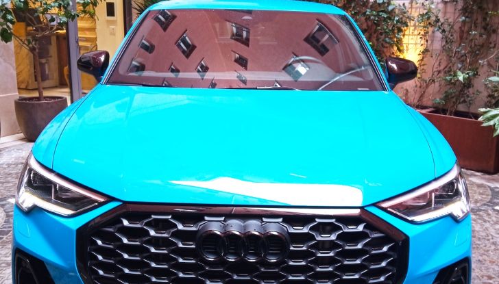 Audi Identity Black: il nuovo allestimento disponibile su Q3 e Q5 - Foto 7 di 15