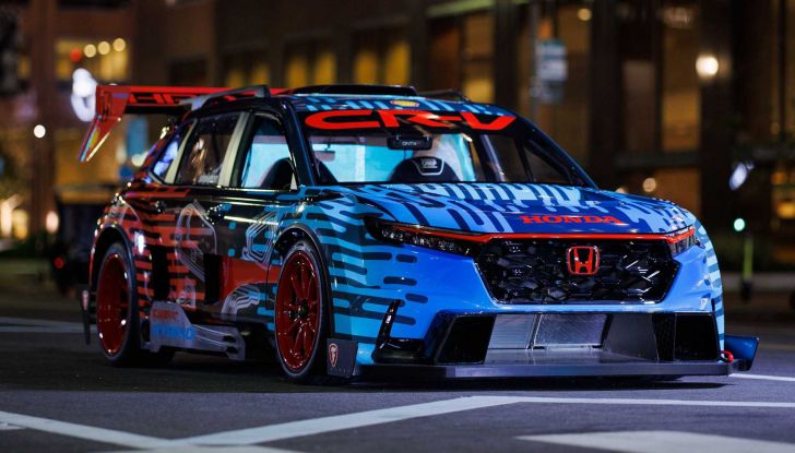 Honda CR-V Hybrid Racer: il SUV diventa un purosangue da corsa! - Foto 7 di 14