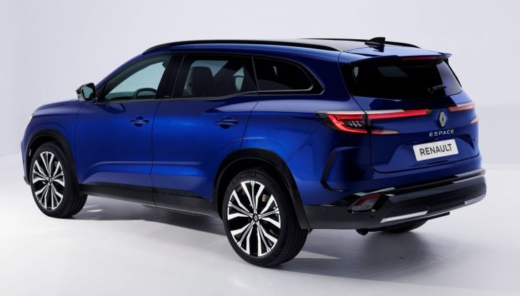 Nuovo Renault Espace ordinabile in Italia da 43.700 euro - Foto 2 di 11