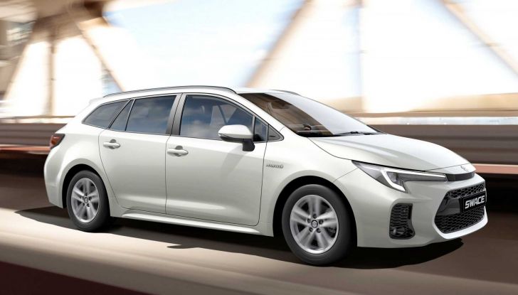 Suzuki Swace 2023: ora l’ibrido tocca i 140 CV, prezzi da 32.500 Euro - Foto 3 di 12