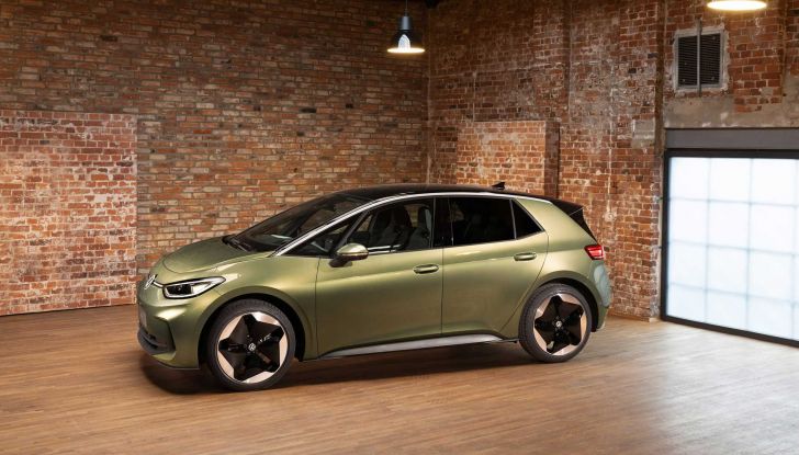 Volkswagen ID.3 2023 restyling, allestimenti, prezzi e noleggio - Foto 5 di 11