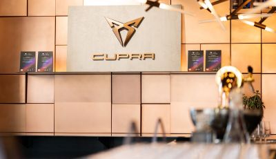 Cupra alla Milano Design Week reinterpreta gli interni dell’auto con materiali e tecnologie innovative