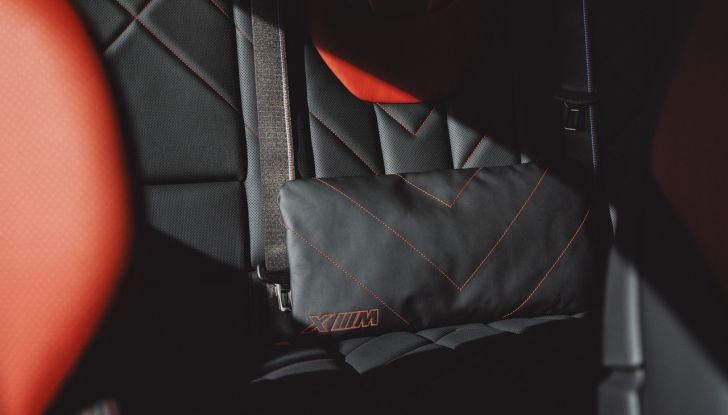 BMW XM Label Red: debutta il nuovo super SUV da 748 CV - Foto 35 di 47