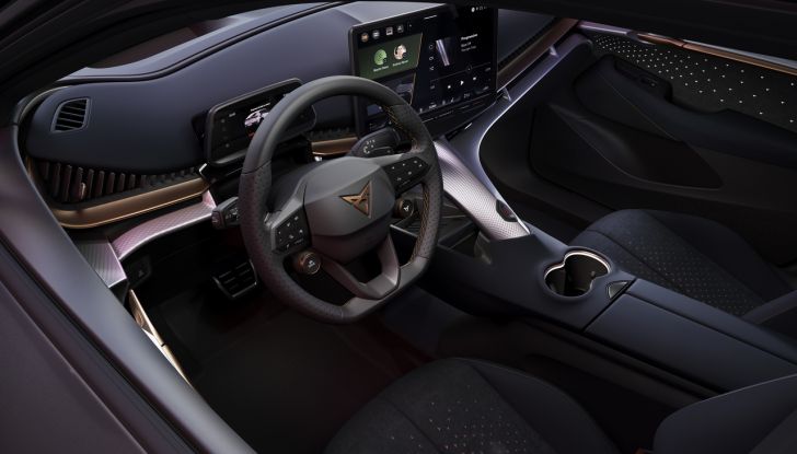 Cupra Tavascan: debutta il primo SUV coupé 100% elettrico del marchio - Foto 16 di 26