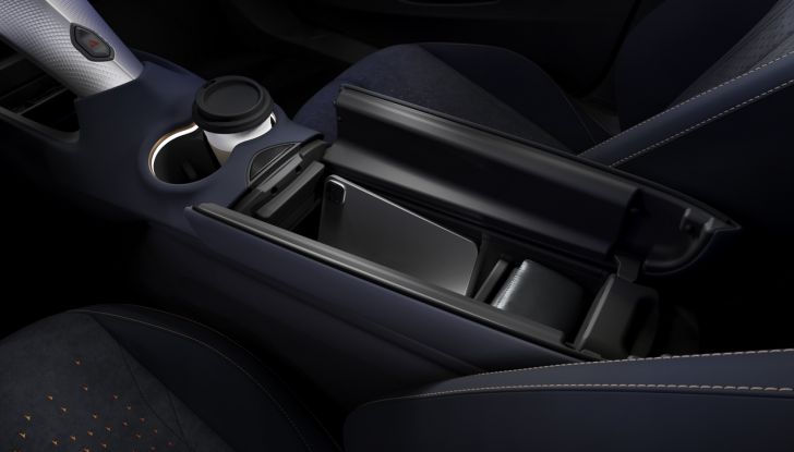 Cupra Tavascan: debutta il primo SUV coupé 100% elettrico del marchio - Foto 18 di 26