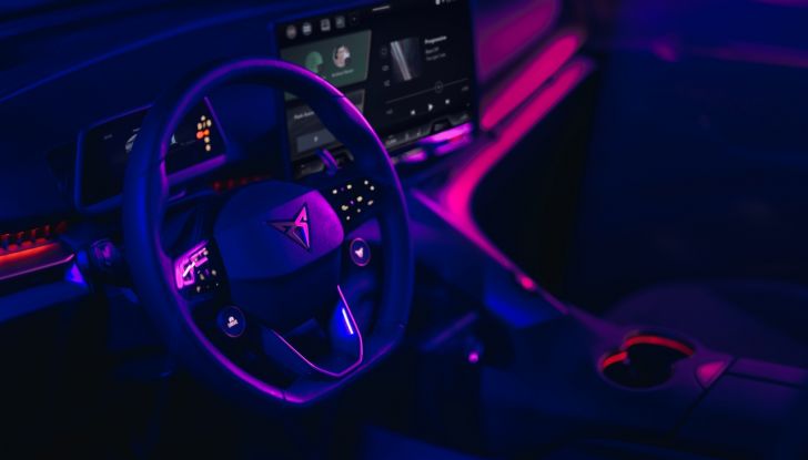 Cupra Tavascan: debutta il primo SUV coupé 100% elettrico del marchio - Foto 26 di 26