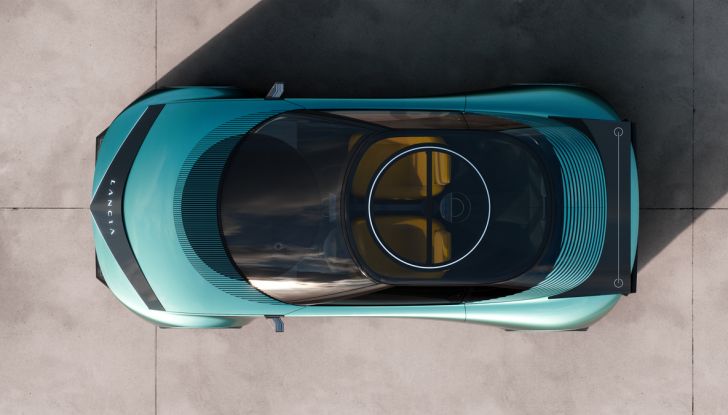 Lancia Gamma, la nuova top di gamma del brand avrà 700 km di autonomia - Foto 6 di 12