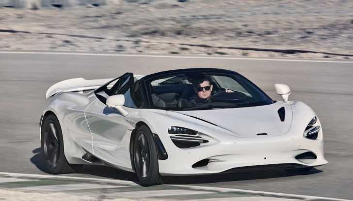 McLaren 750S: debutta la supercar più leggera e potente del marchio - Foto 50 di 75