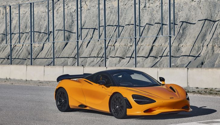 McLaren 750S: debutta la supercar più leggera e potente del marchio - Foto 53 di 75