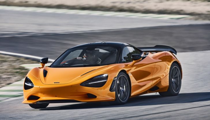 McLaren 750S: debutta la supercar più leggera e potente del marchio - Foto 69 di 75