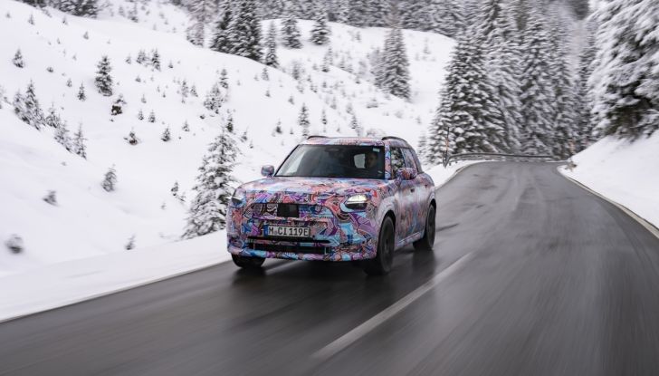 Mini Countryman 2024: prime immagini ufficiali della nuova generazione - Foto 25 di 37