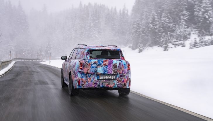Mini Countryman 2024: prime immagini ufficiali della nuova generazione - Foto 34 di 37
