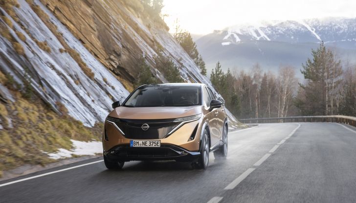 Nissan Ariya, la gamma si arricchisce di tre nuovi allestimenti: Engage, Advanced ed Evolve+ - Foto 5 di 11
