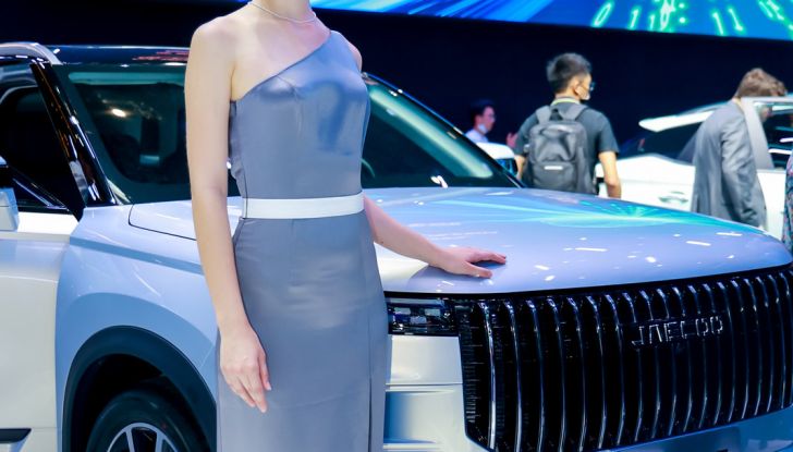 Omoda-Jaecco: due nuovi SUV cinesi in arrivo entro fine anno - Foto 7 di 17