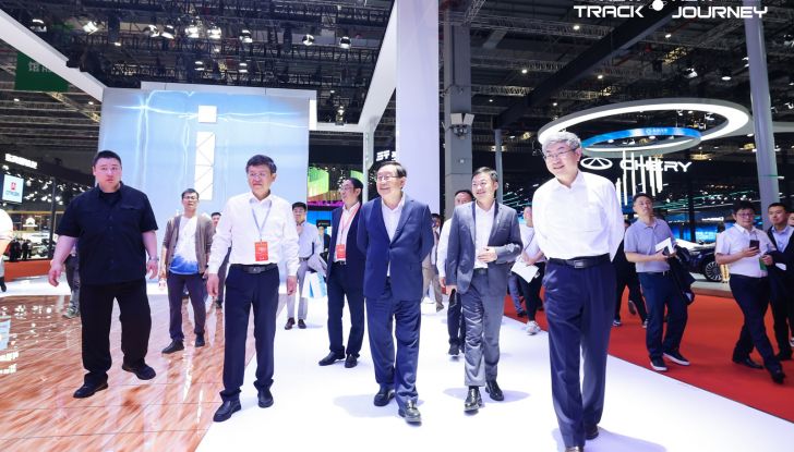 Omoda-Jaecco: due nuovi SUV cinesi in arrivo entro fine anno - Foto 3 di 17