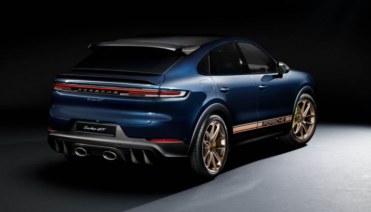 Porsche Cayenne MY2024: motori, design, allestimenti e prezzi - Foto 33 di 48