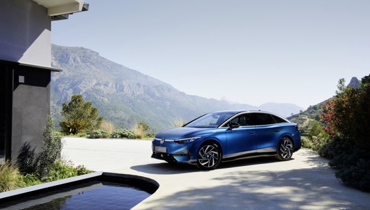 Volkswagen ID.7: la nuova berlina elettrica finalmente disponibile in Italia - Foto 34 di 132