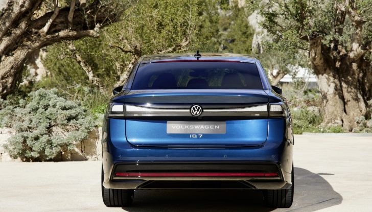Volkswagen ID.7: la nuova berlina elettrica finalmente disponibile in Italia - Foto 29 di 132