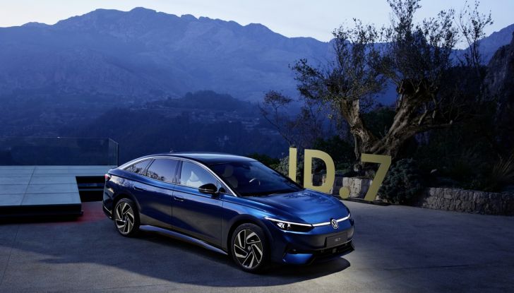 Volkswagen ID.7: la nuova berlina elettrica finalmente disponibile in Italia - Foto 27 di 132