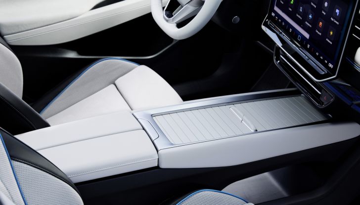 Volkswagen ID.7: la nuova berlina elettrica finalmente disponibile in Italia - Foto 17 di 132