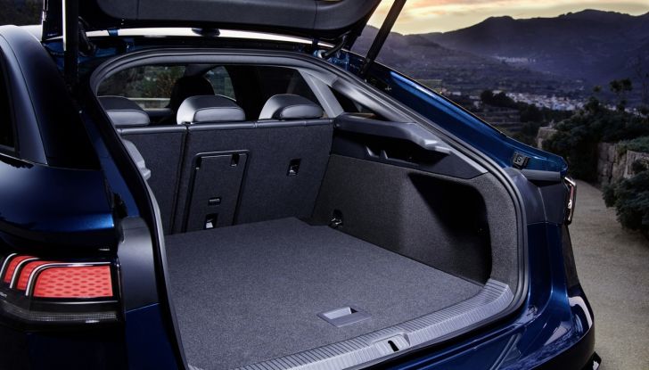 Volkswagen ID.7: la nuova berlina elettrica finalmente disponibile in Italia - Foto 15 di 132