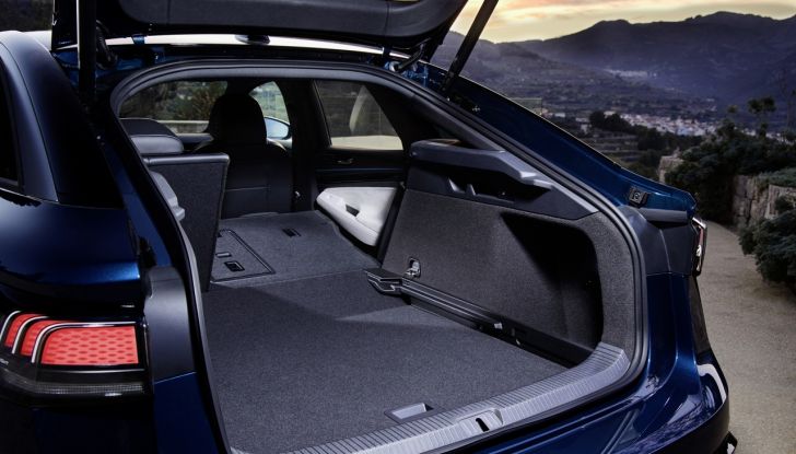 Volkswagen ID.7: la nuova berlina elettrica finalmente disponibile in Italia - Foto 13 di 132