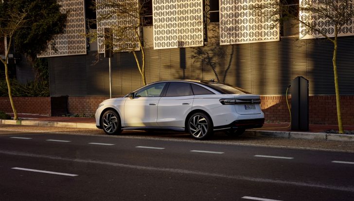 Volkswagen ID.7: la nuova berlina elettrica finalmente disponibile in Italia - Foto 113 di 132