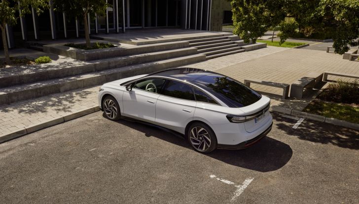 Volkswagen ID.7: la nuova berlina elettrica finalmente disponibile in Italia - Foto 112 di 132