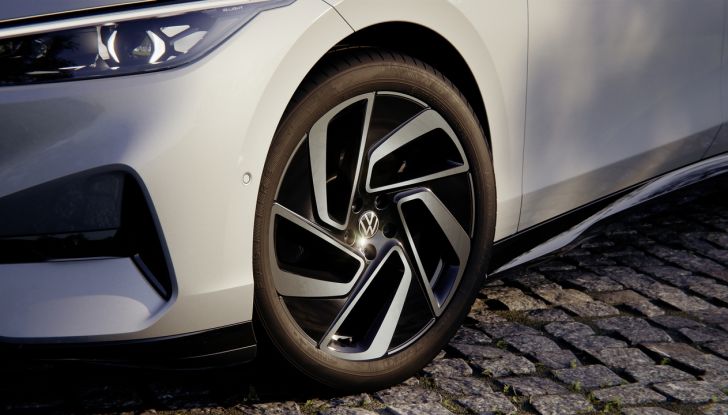 Volkswagen ID.7: la nuova berlina elettrica finalmente disponibile in Italia - Foto 105 di 132