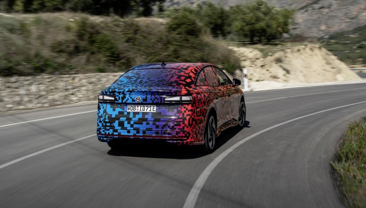 Volkswagen ID.7: la nuova berlina elettrica finalmente disponibile in Italia - Foto 90 di 132
