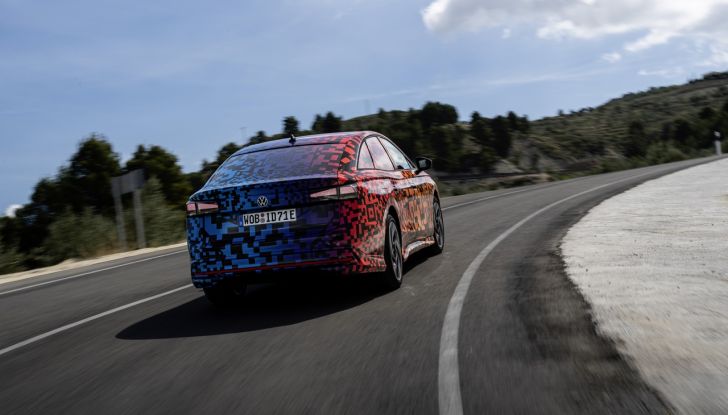 Volkswagen ID.7: la nuova berlina elettrica finalmente disponibile in Italia - Foto 82 di 132