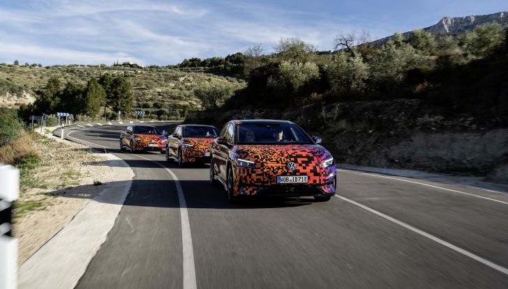 Volkswagen ID.7: la nuova berlina elettrica finalmente disponibile in Italia - Foto 74 di 132