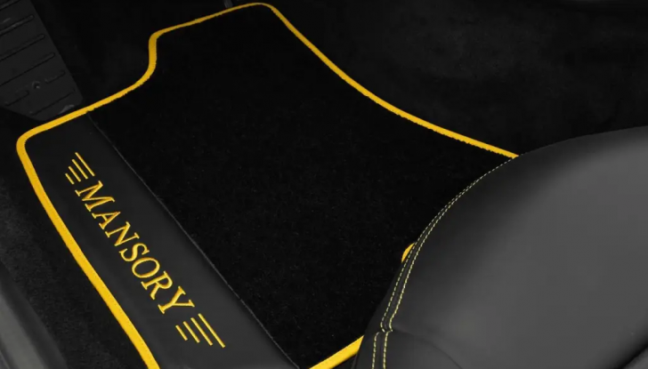 Ferrari Portofino: con il tocco magico di Mansory arriva a 800 cavalli - Foto 8 di 9