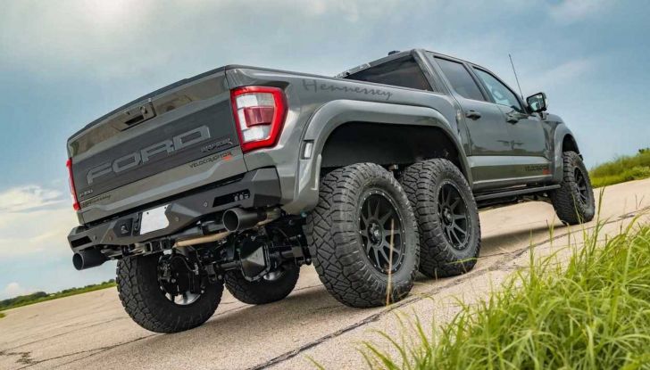 Ford F-150: con Hennessey diventa VelociRaptor 6×6! - Foto 4 di 10