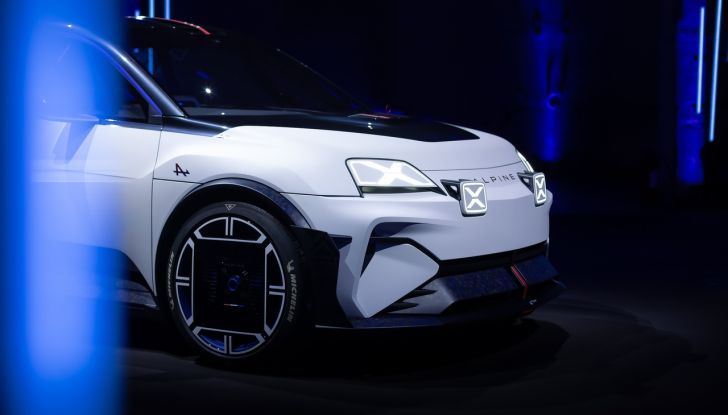 Alpine A290_β: la Renault 5 torna in versione sportiva ed elettrica - Foto 34 di 38