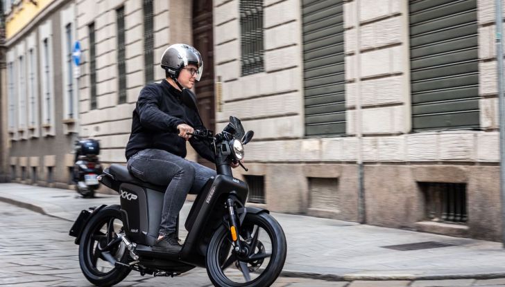 Askoll XKP 2.8: caratteristiche e prezzi dello scooter elettrico - Foto 10 di 11